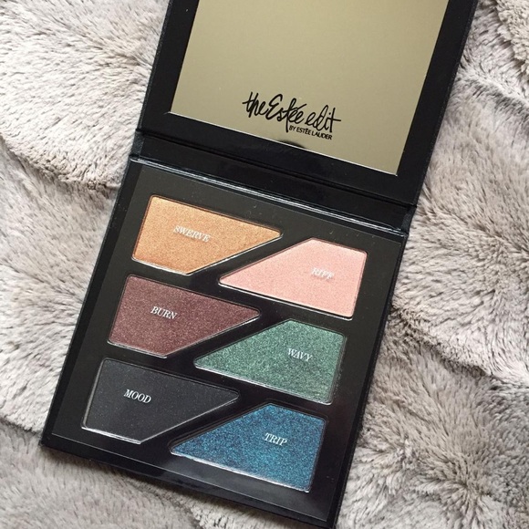 Estée Edit eyeshadow palette - Picture 1 of 5